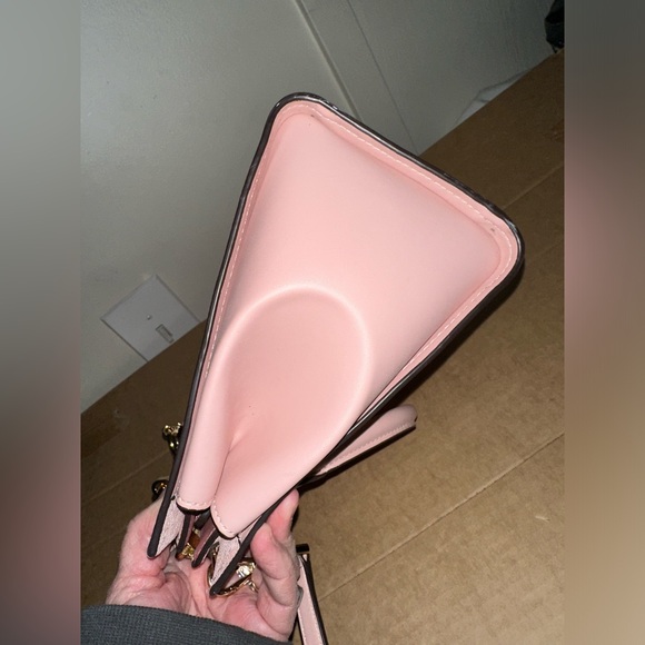 Michael Kors Two Toned Bag Pre Owned RARE - Picture 13 of 16